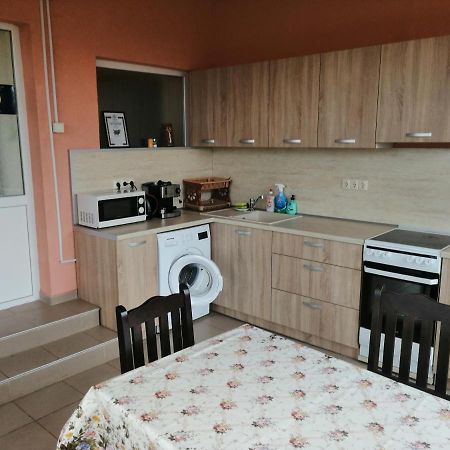 Nadya Holiday Home Krapets  Esterno foto