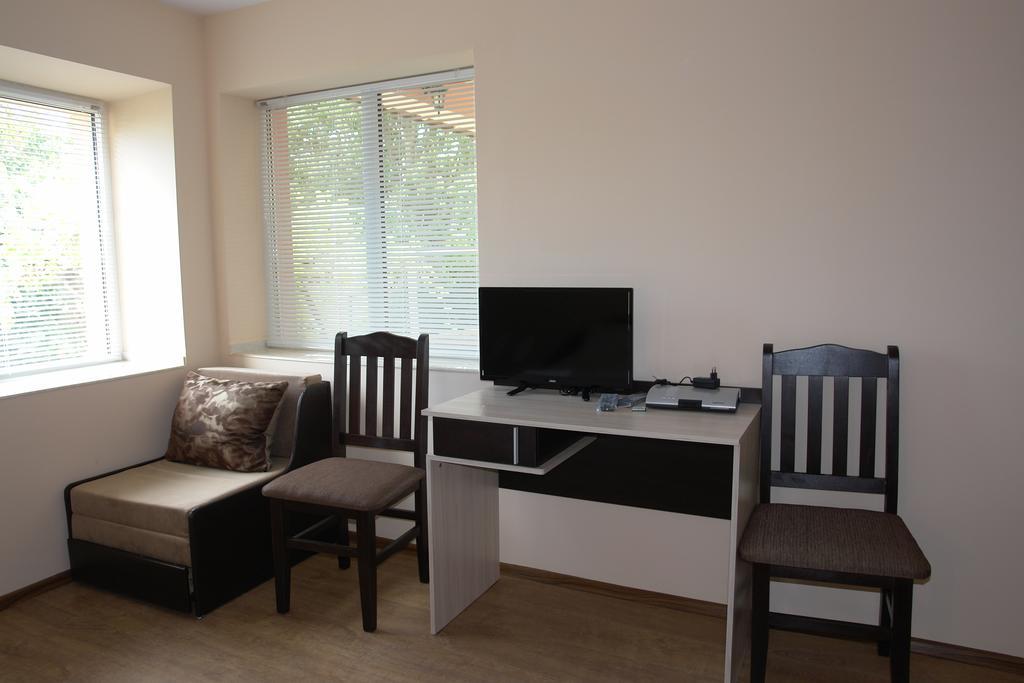 Nadya Holiday Home Krapets  Esterno foto